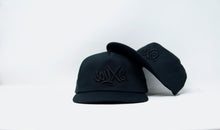 Load image into Gallery viewer, &quot;JOUX&quot; SNAPBACK HAT
